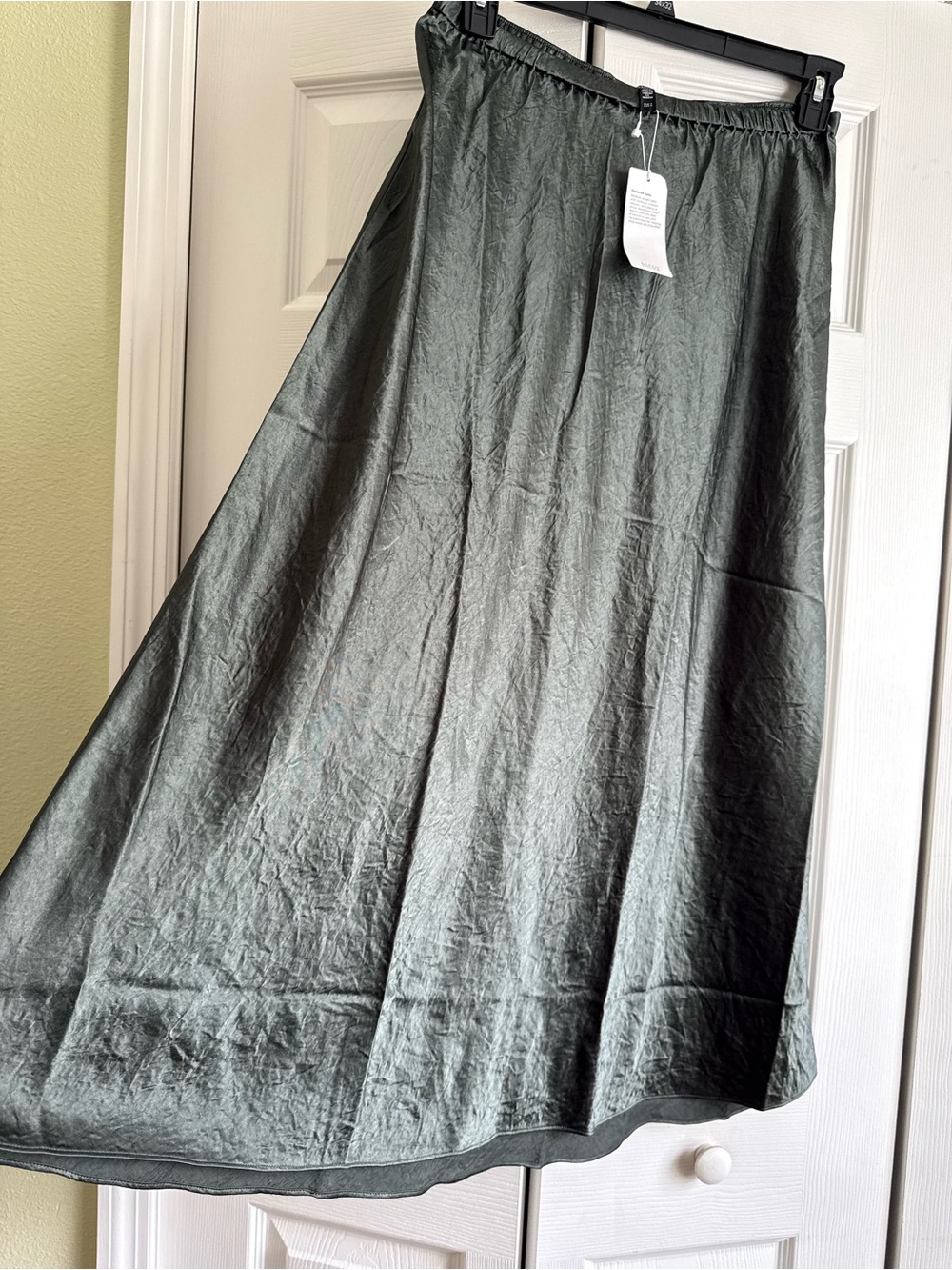 NWT EILEEN FISHER Textured Satin Olive Green Midi Skirt - Picture 3 of 6